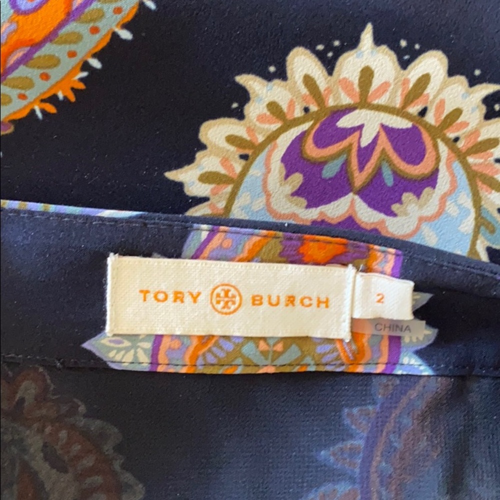 Tory Burch short silk pleated skirt size 2 - Picture 3 of 5